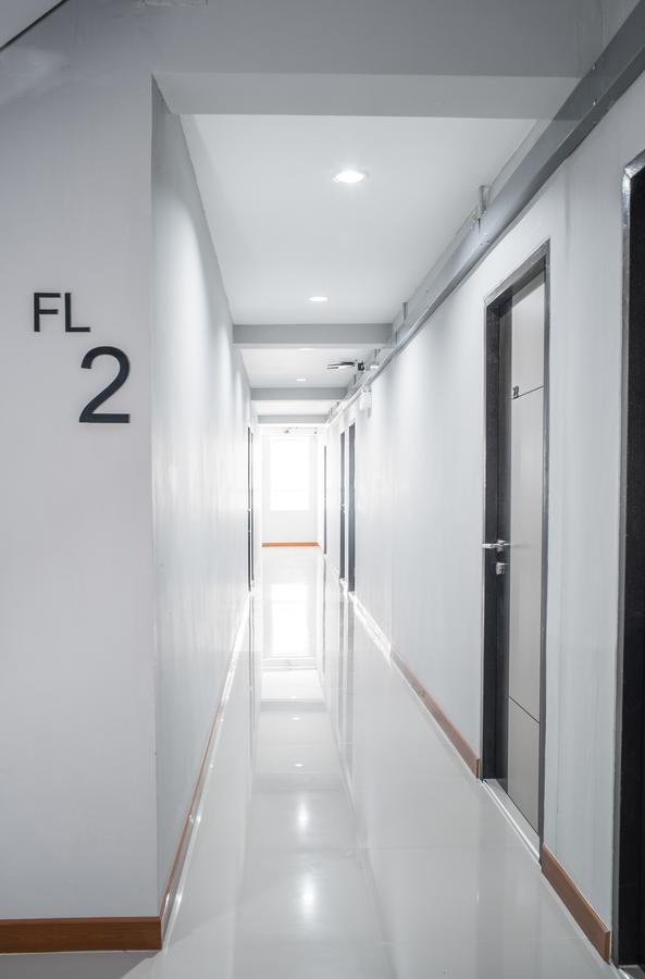 S44Room Bangkok Luaran gambar