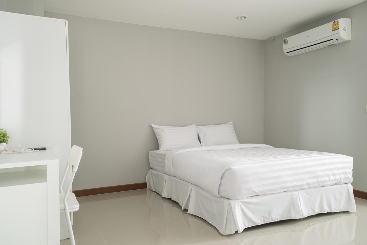 S44Room Bangkok Luaran gambar